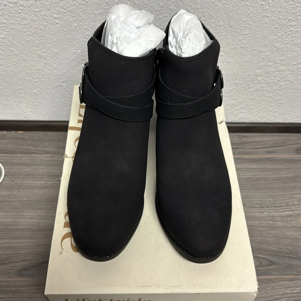 LifeStride Blaire Short Bootie